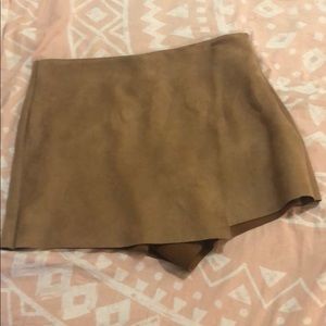Dress Forum Suede Skort